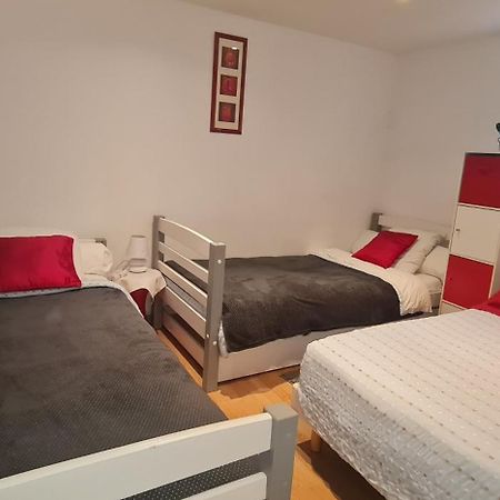 Belle Maison Avec Jardin Rdc T3 De 70M2 Vacances Ou Cure Thermale Rochefort Eksteriør bilde