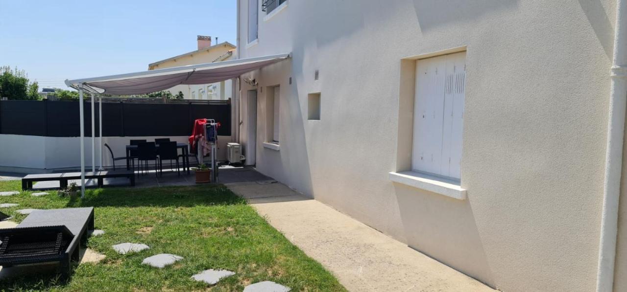 Belle Maison Avec Jardin Rdc T3 De 70M2 Vacances Ou Cure Thermale Rochefort Eksteriør bilde