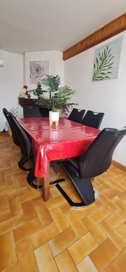 Belle Maison Avec Jardin Rdc T3 De 70M2 Vacances Ou Cure Thermale Rochefort Eksteriør bilde